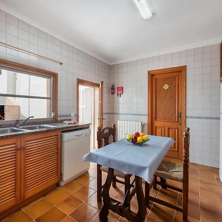 D'arbres - Stunning Mountain Views Semesterbostad